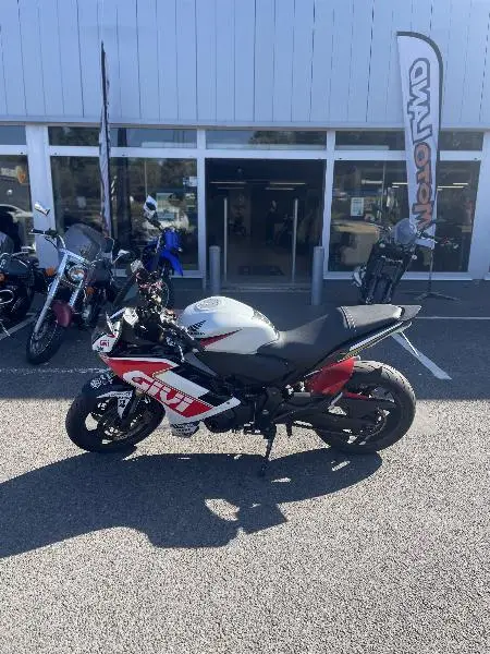 CBR 600 FA
