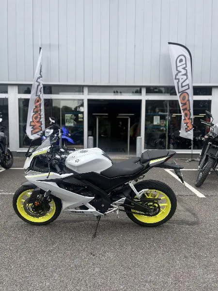 YZFR 125