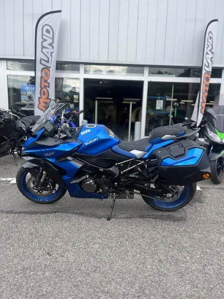GSXS 1000 GT