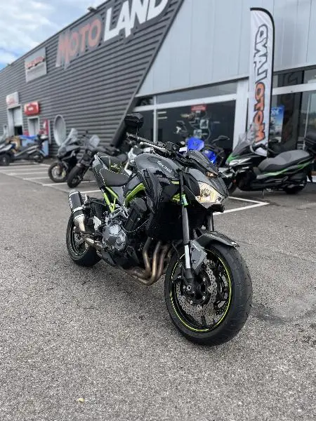 Z 900
