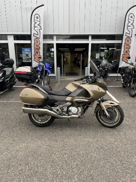 NT DEAUVILLE 700 ABS