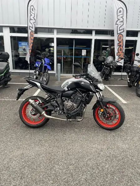 MT07