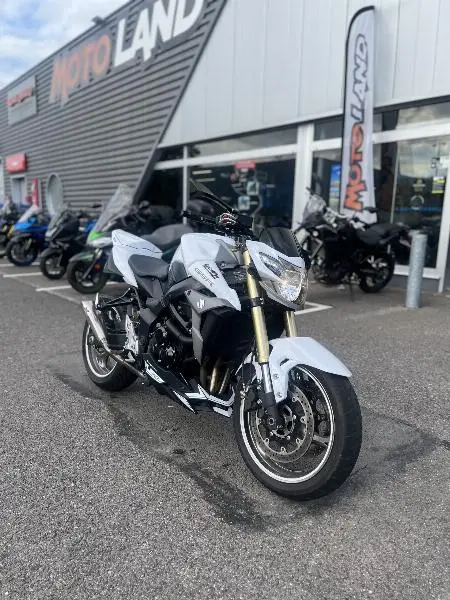 GSR 750 ABS