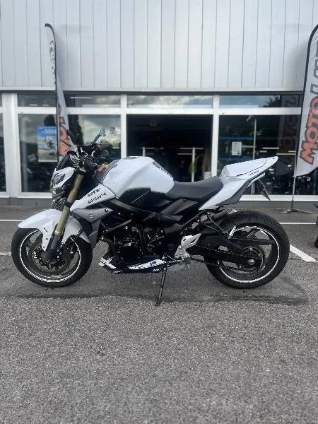 GSR 750 ABS
