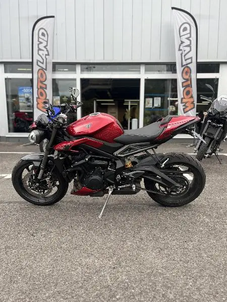 STREET TRIPLE 765 RS