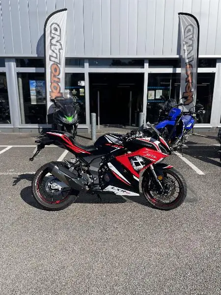 LXR 125 SE