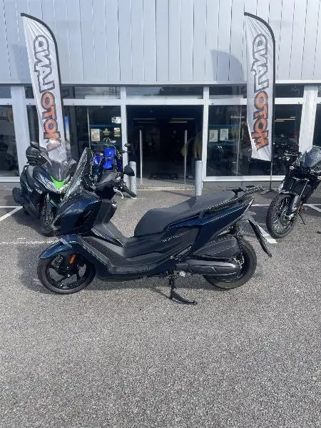 DOWNTOWN 125 GT