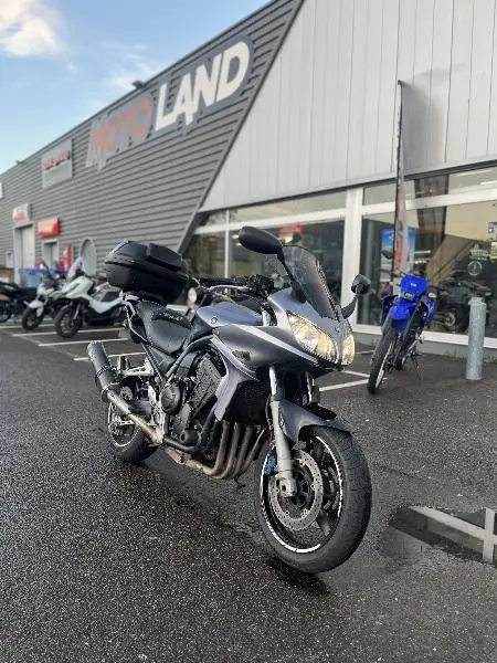 FAZER 1000