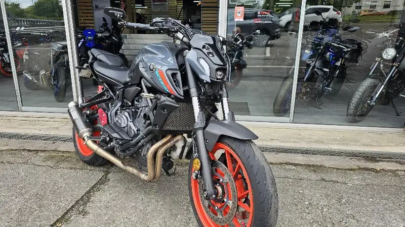 MT07 