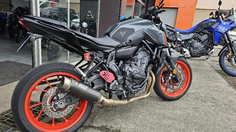 MT07 