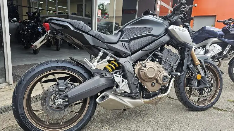 CB650R Neo Sports Café