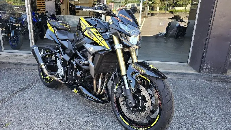 GSR 750