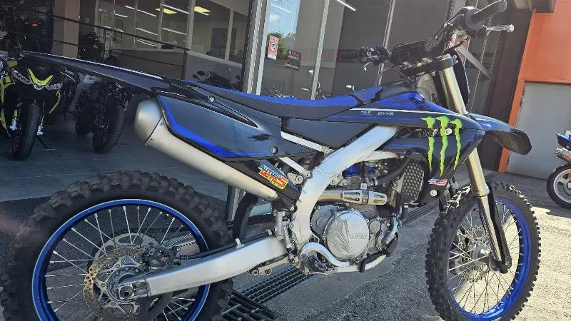 YZF 450 Monster Energy