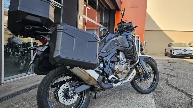 CRF 1100  L AFRICA TWIN