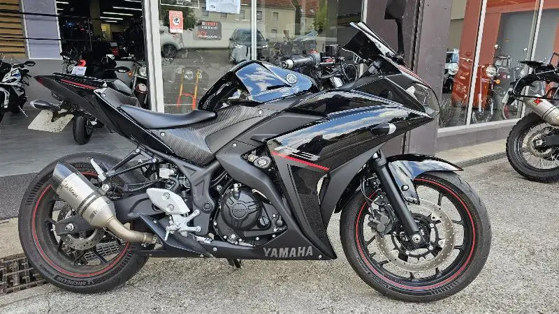 YZFR3