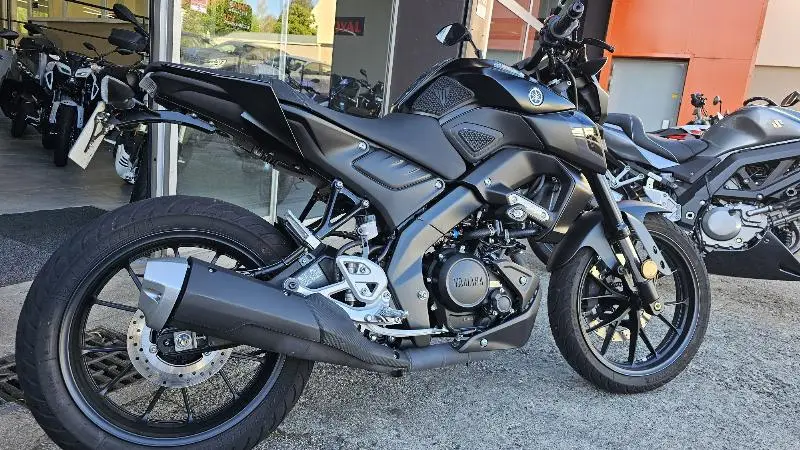 MT125 ABS