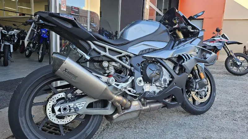 S 1000 RR