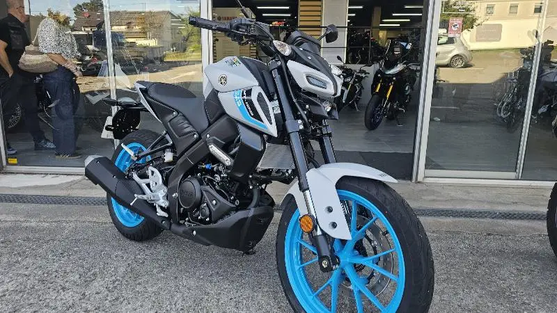 MT125 ABS