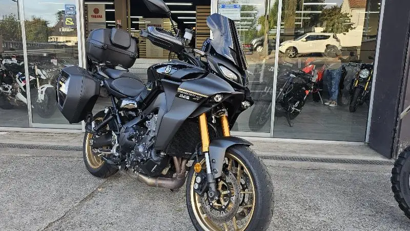 TRACER 9 GT