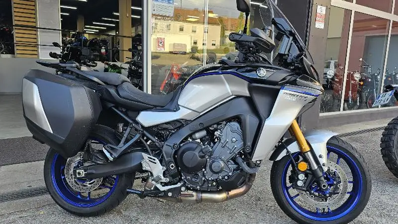 TRACER 9 GT