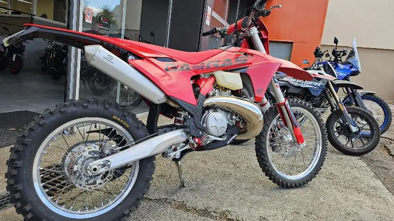 EC 250