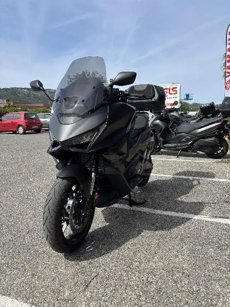 NSS FORZA 750