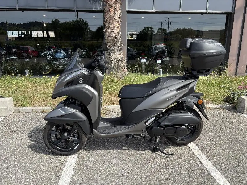 TRICITY 125