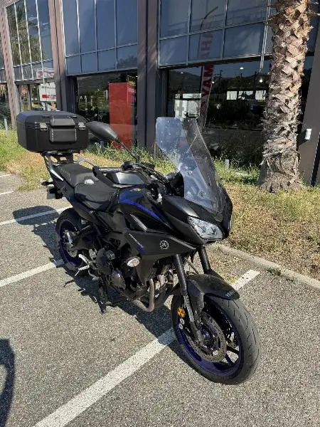 TRACER 900