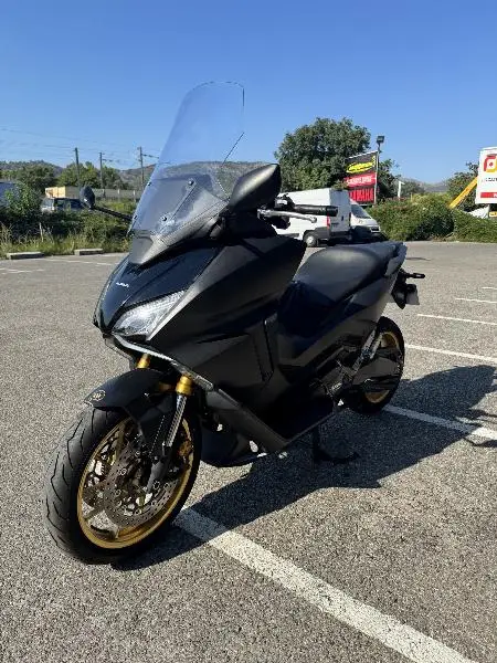 NSS FORZA 750
