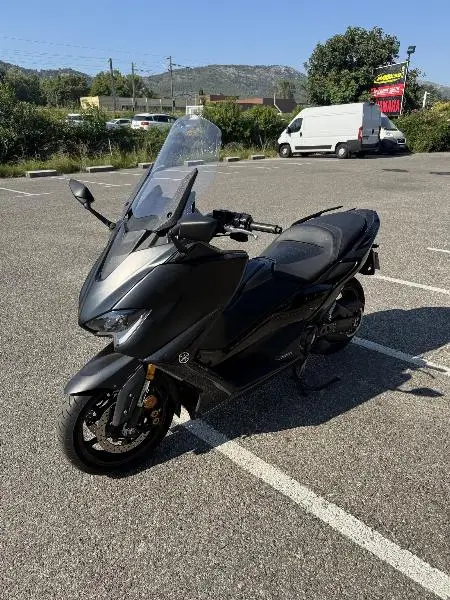 XP TMAX 560 TECH MAX