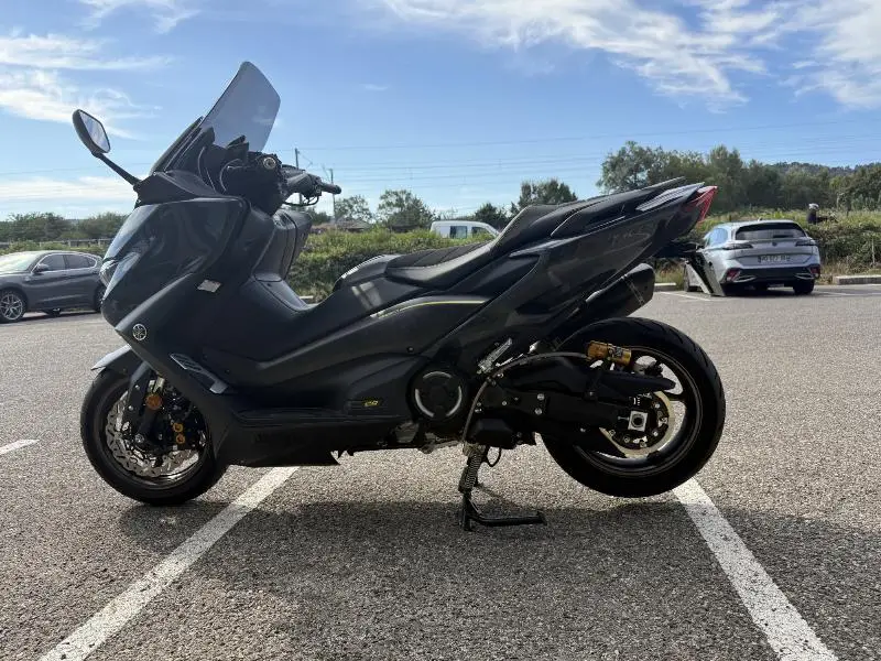 XP TMAX 560 TECH MAX