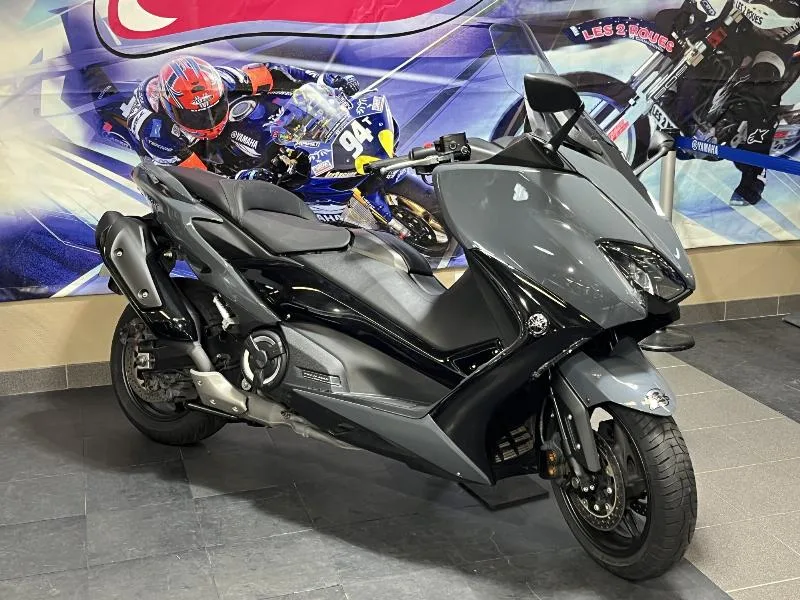 XP TMAX 560 TECH MAX