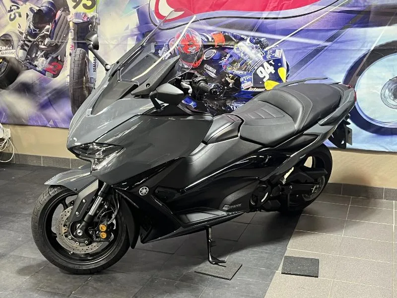 XP TMAX 560 TECH MAX
