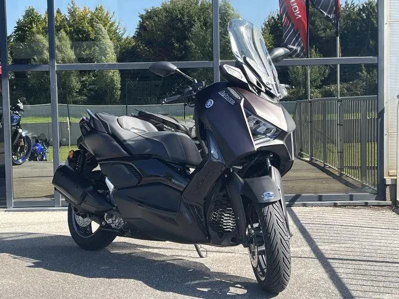 XMAX 300 Tech Max