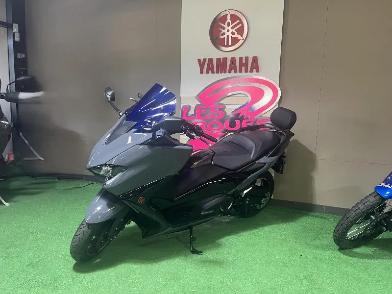 XP TMAX 560 TECH MAX