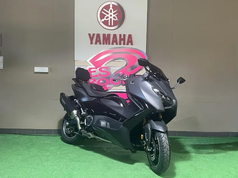 XP TMAX 560 TECH MAX