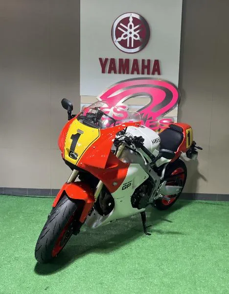 XSR 900 GP