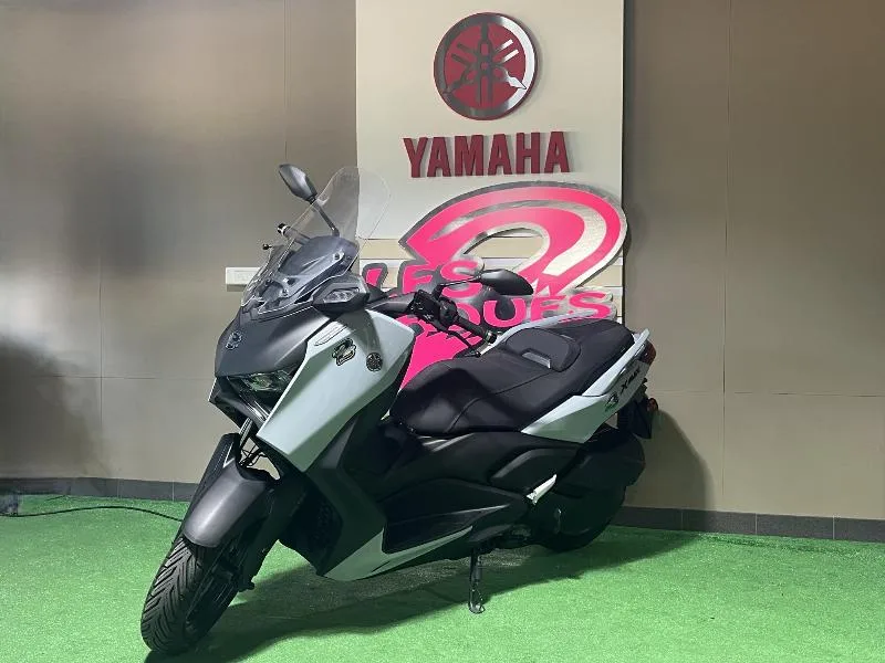 XMAX 300 TECH MAX 