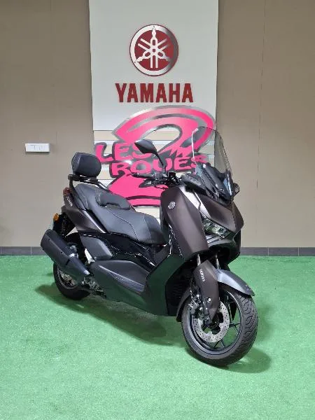 XMAX 300 Tech Max