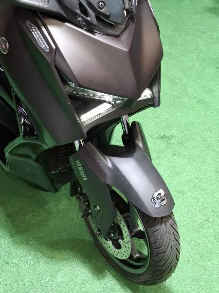 XMAX 300 Tech Max