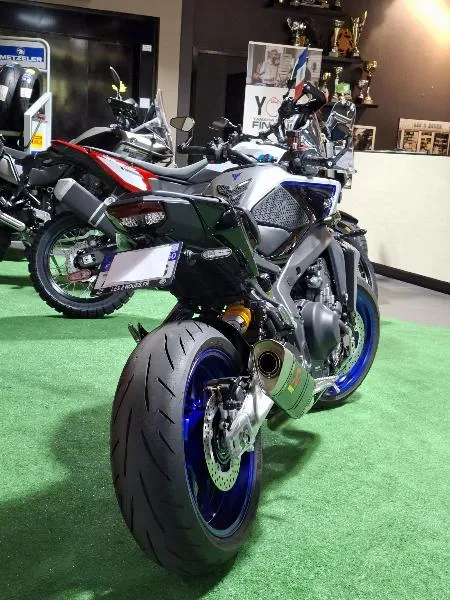 MT09 SP