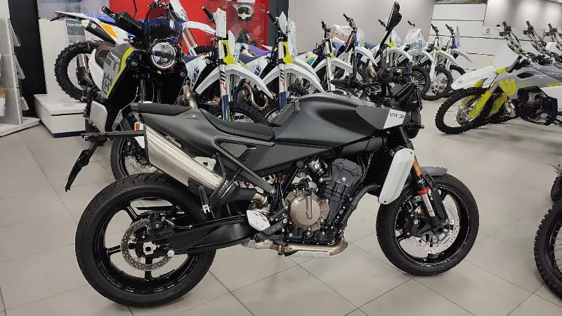 SVARTPILEN 801