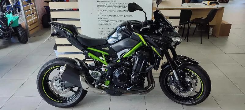 Z 900