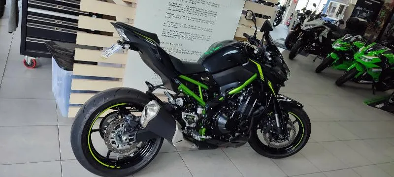 Z 900