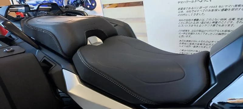 TRACER 900 GT