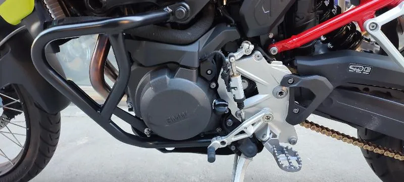 F 900 GS