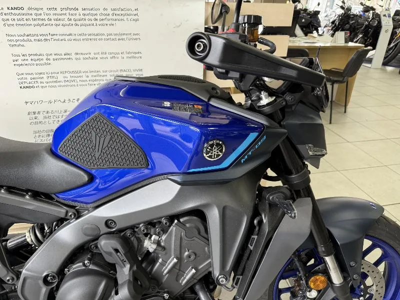 MT09  YAMT