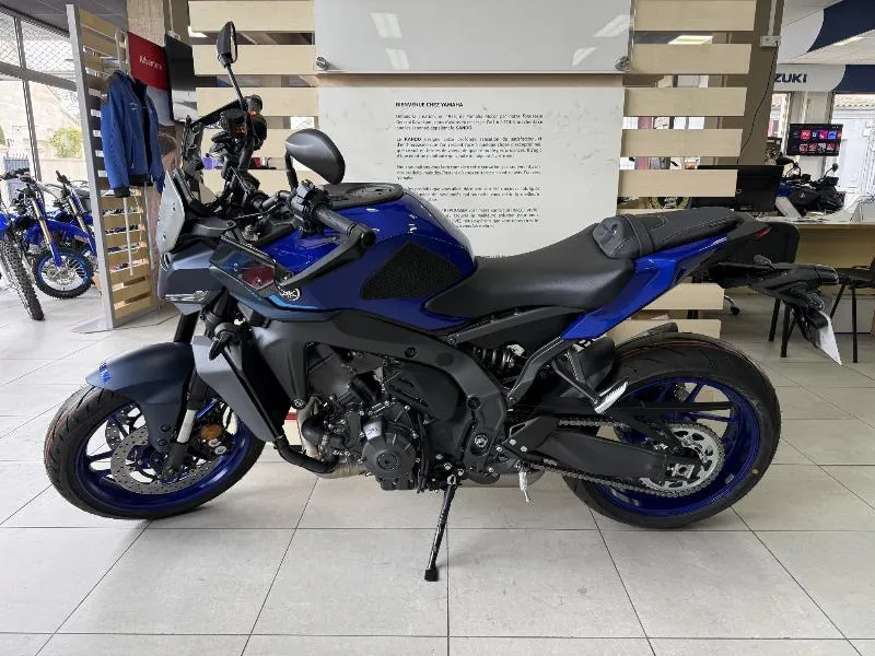 MT09  YAMT