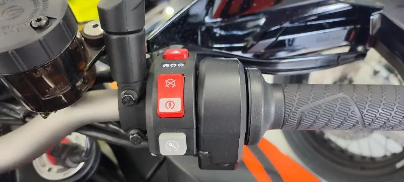 1290 SUPER DUKE GT