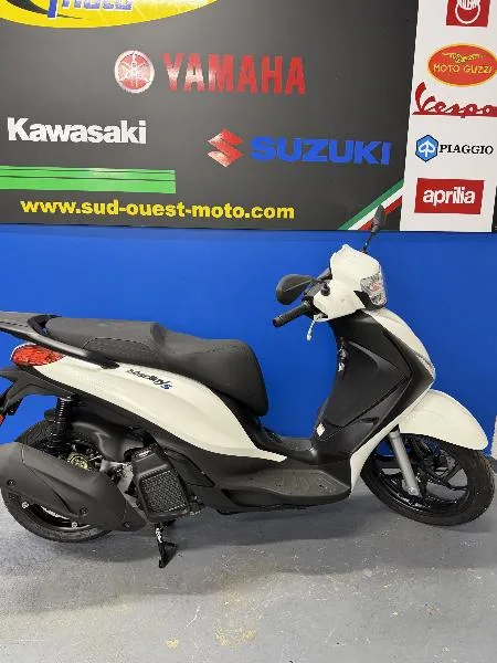 MEDLEY 125 S